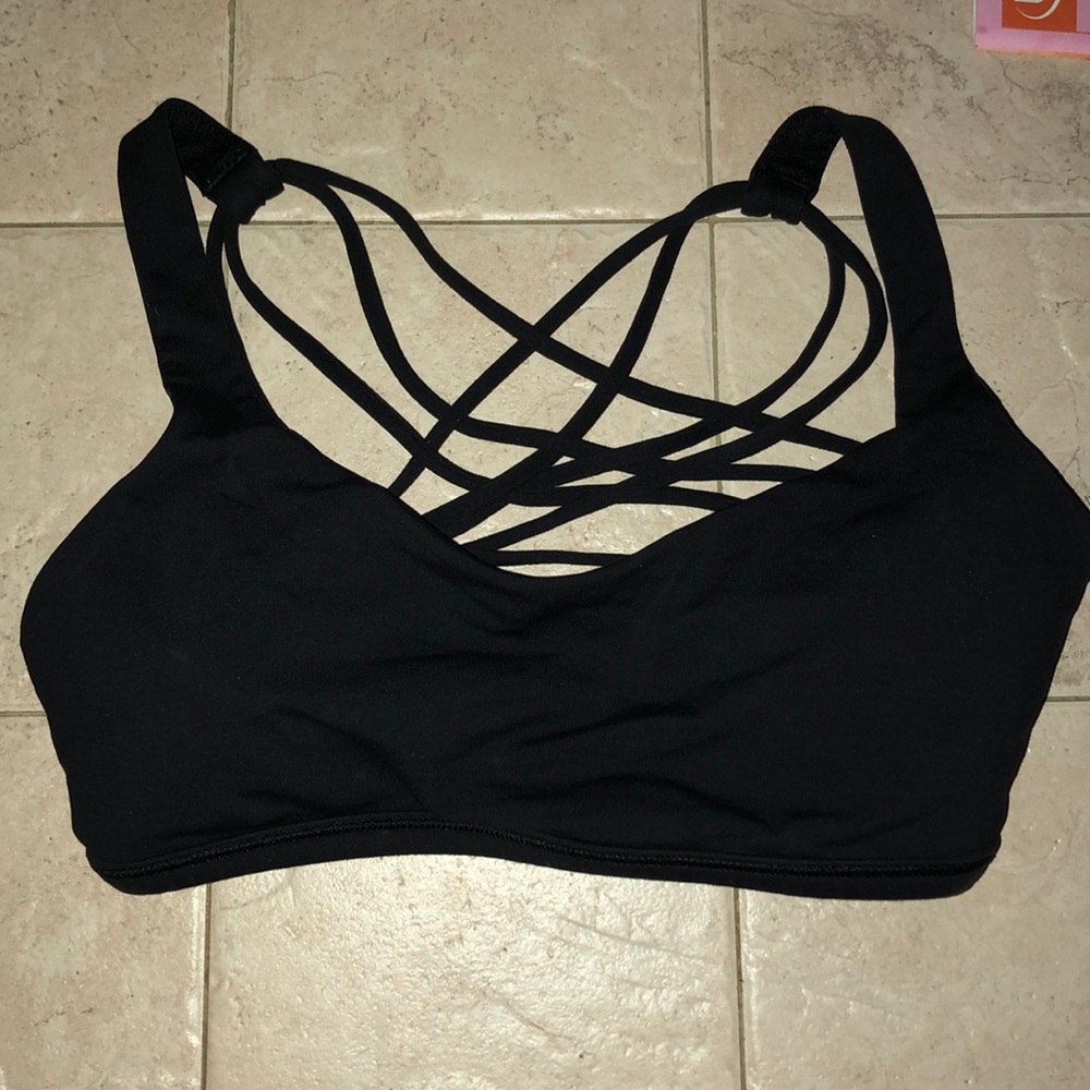 Lulu lemon sports bra